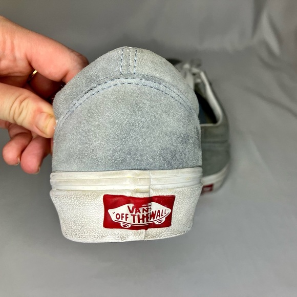 Vans Men’s and Women’s Old Skool Sneaker in Drizzle Grey Suede - Picture 5 of 11